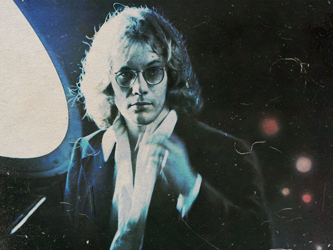 Warren Sevon - American rock singer, songwriter, musician