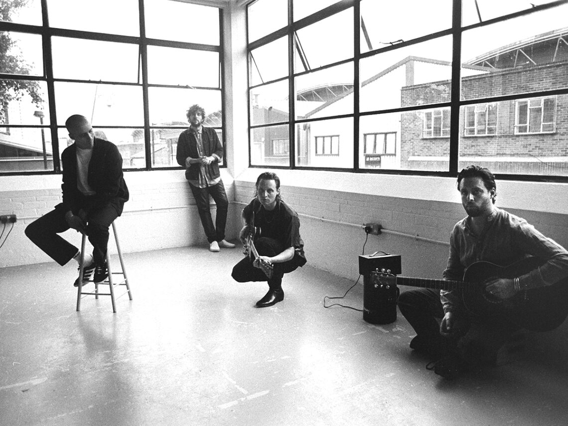 86TVs - Band - Hugo White - Felix White - Maccabees
