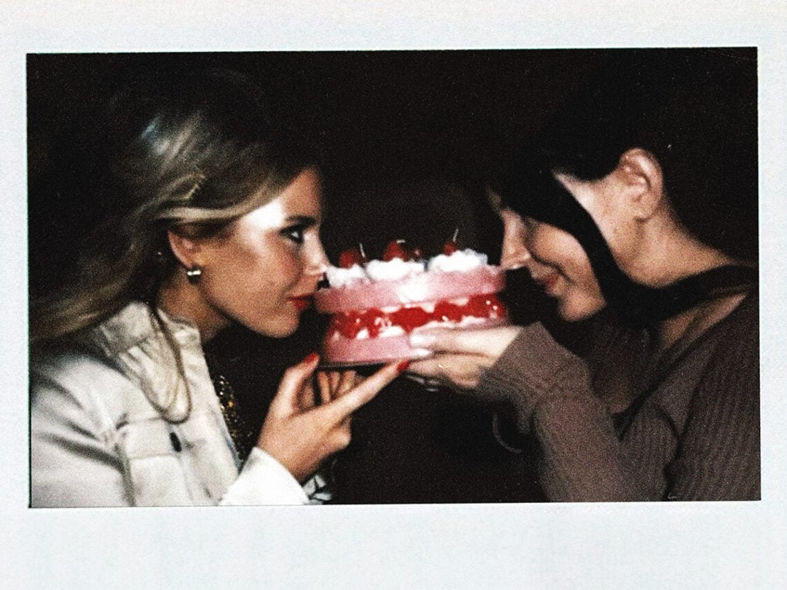 Holly Macve - Lana Del Rey - Suburban House - 2023