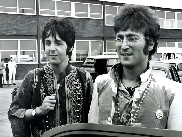 Paul McCartney - John Lennon - The Beatles - 1960s