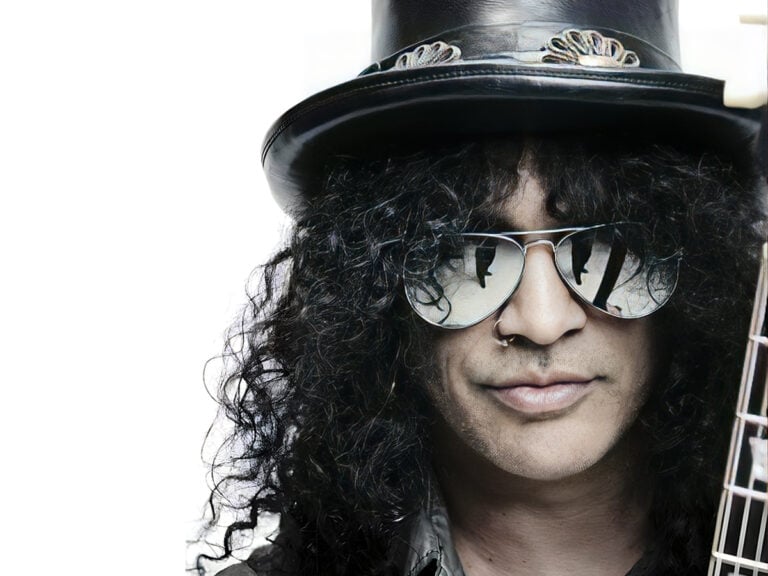 Slash - Guitarist - Saul Hudson - Guns N' Roses