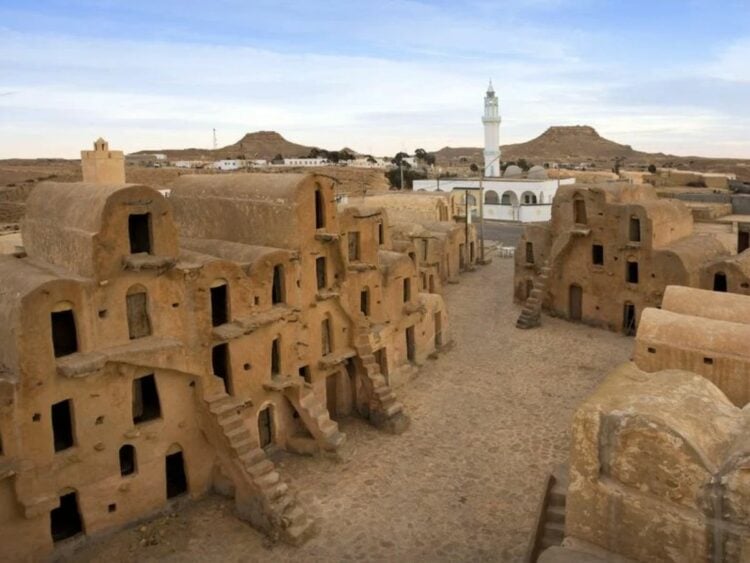 Tatooine - Star Wars - Far Out Magazine
