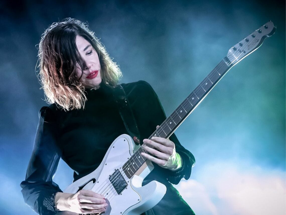 Carrie Brownstein - Sleater Kinney - Palace Theatre - St. Paul, Minnesota
