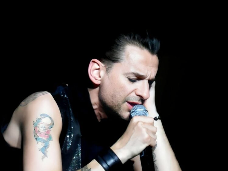 Dave Gahan - Depeche Mode - Far Out Magazine