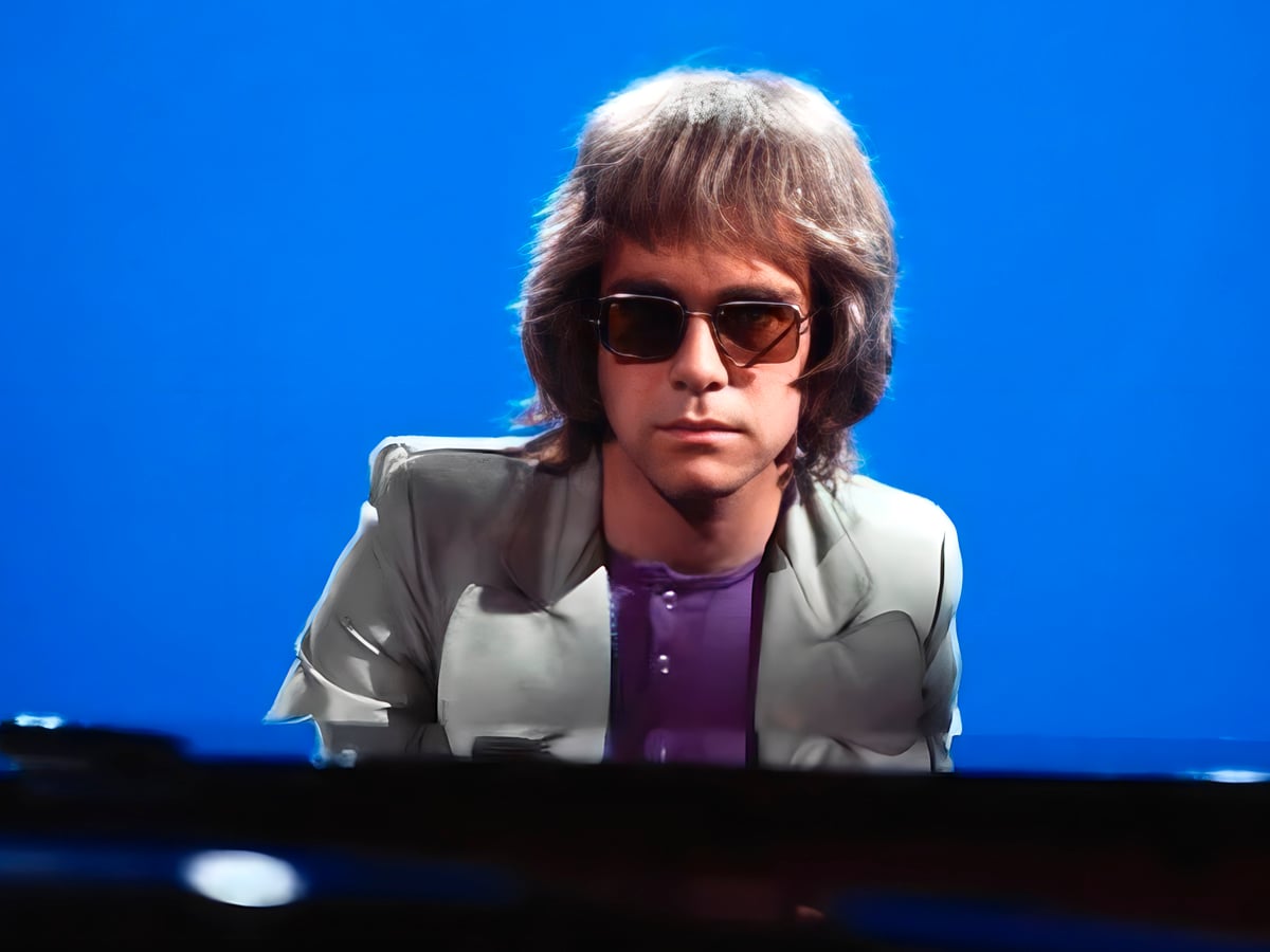 Elton John - Musician - 1970s
