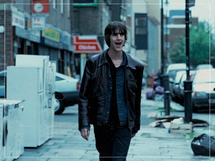The Verve - Richard Ashcroft - Bittersweet Symphony Music Video - 1997