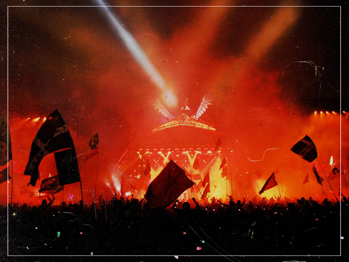 Glastonbury - The Pyramid Stage - Glastonbury Festival - Glasto - 2014