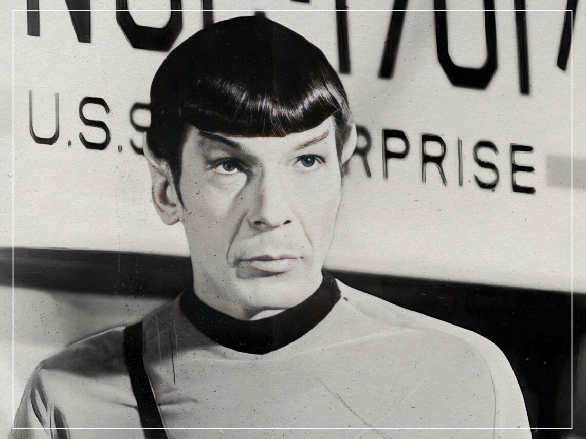 Leonard Nimoy - Mr. Spock - Star Trek - 1966