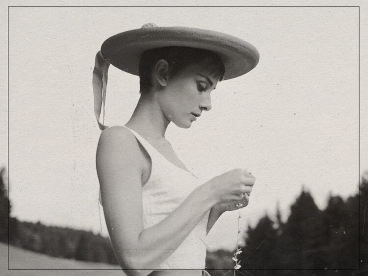 Audrey Hepburn - Actress - 1954