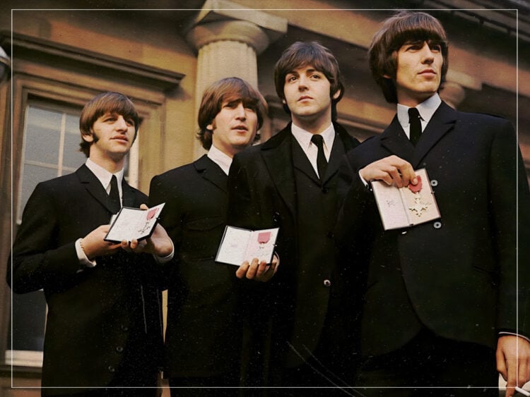 The Beatles - MBE Insignias - 1965