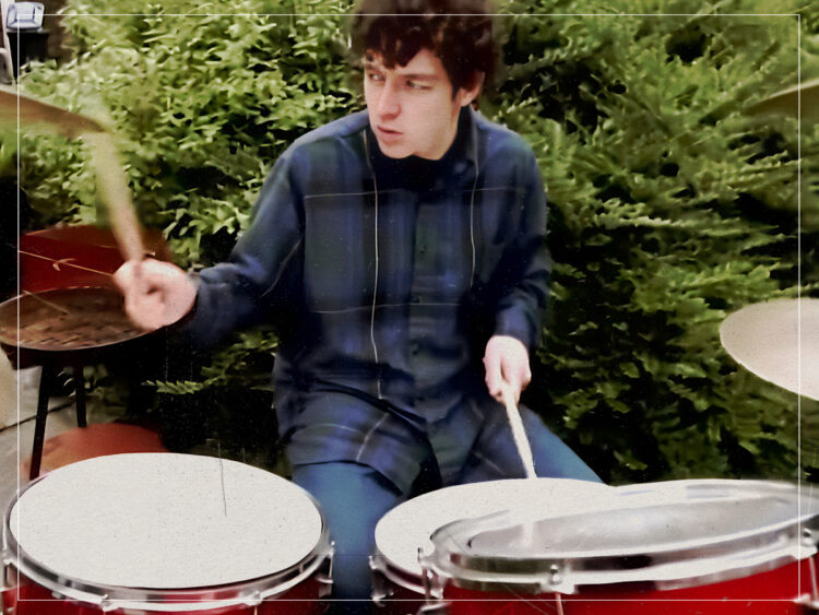 Tony McCarroll - Oasis - Drummer - 1994