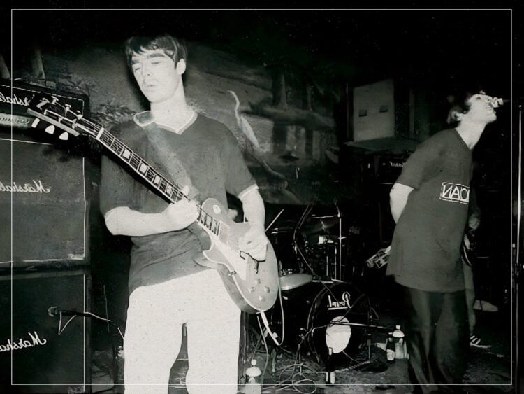 Oasis - 1990s - 1995 - Liam Gallagher - Noel Gallagher - Far Out Magazine