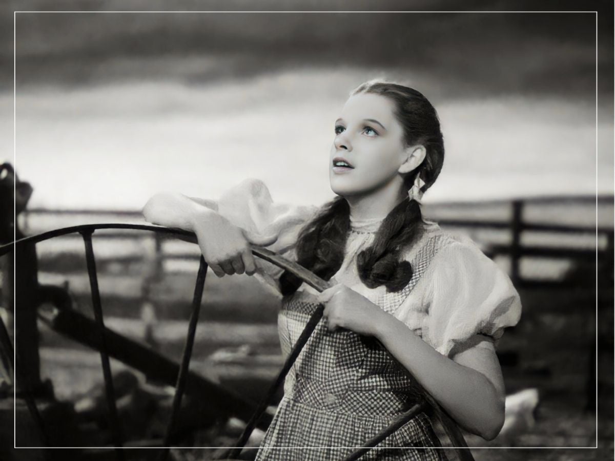 how many cigarettes did judy garland smoke The tragic truth of Judy Garland's 'The Wizard of Oz' experience