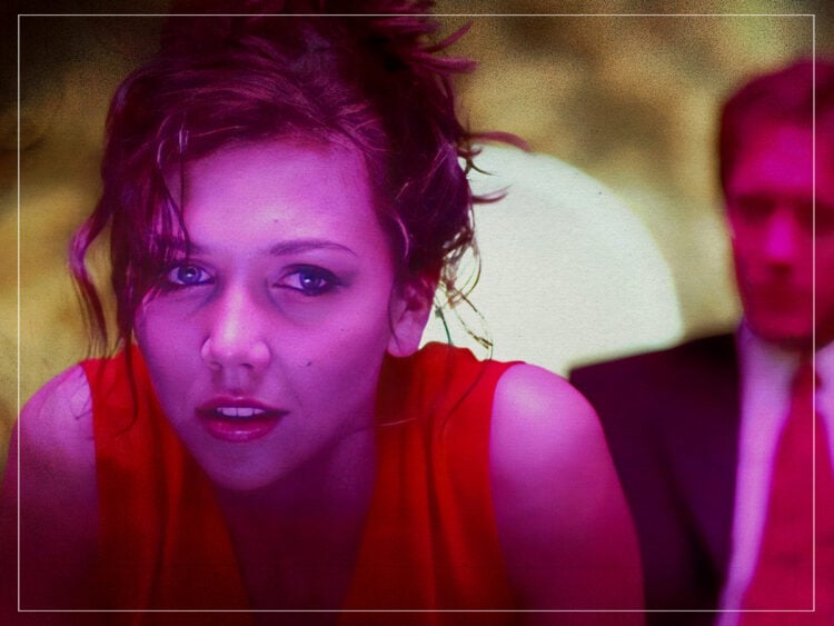 Secretary - Maggie Gyllenhaal - 2002
