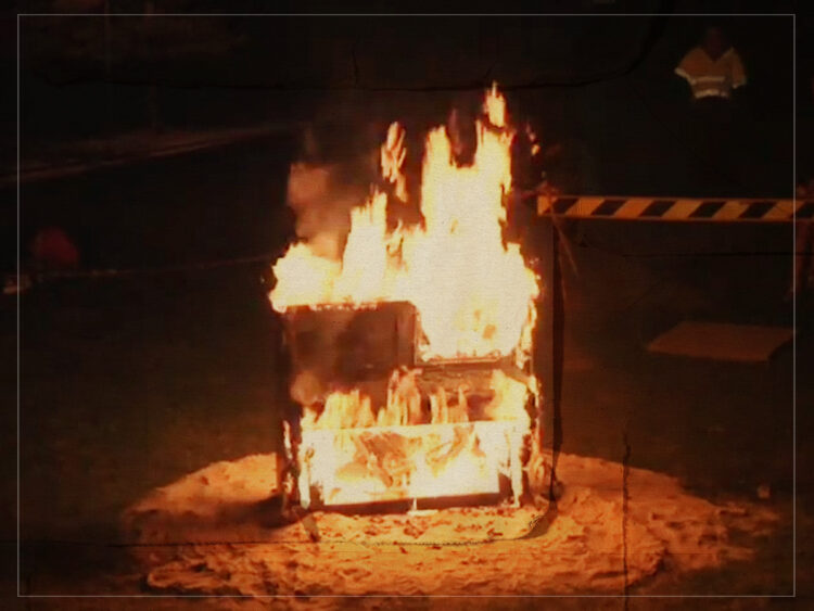 Piano Burning- Annea Lockwood's art of destruction - 2014
