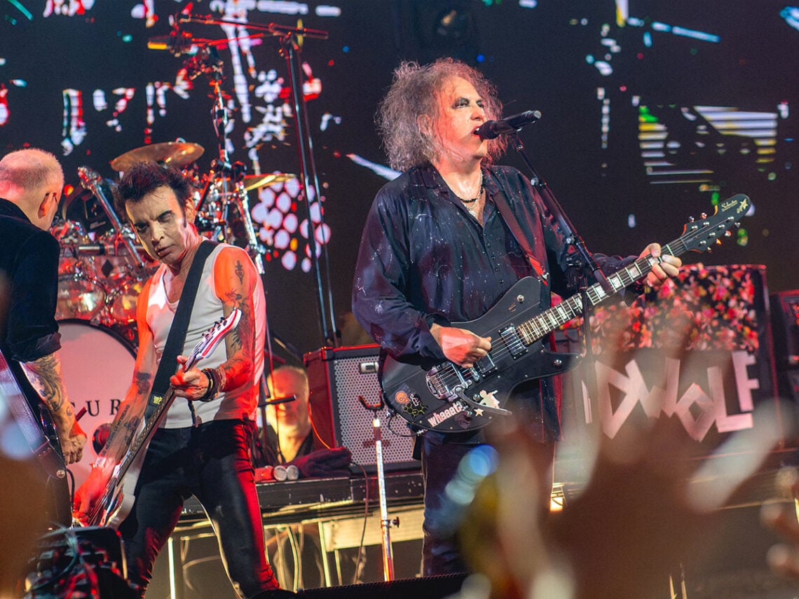 The Cure - Robert Smith - 2024 - London Troxy - Raph PH