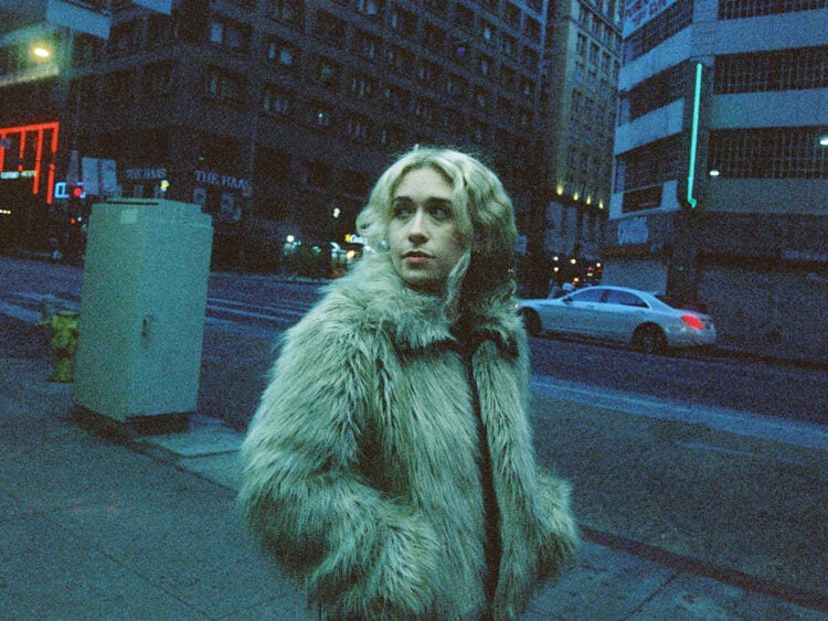 Blondshell - 2025 - Daniel Topete