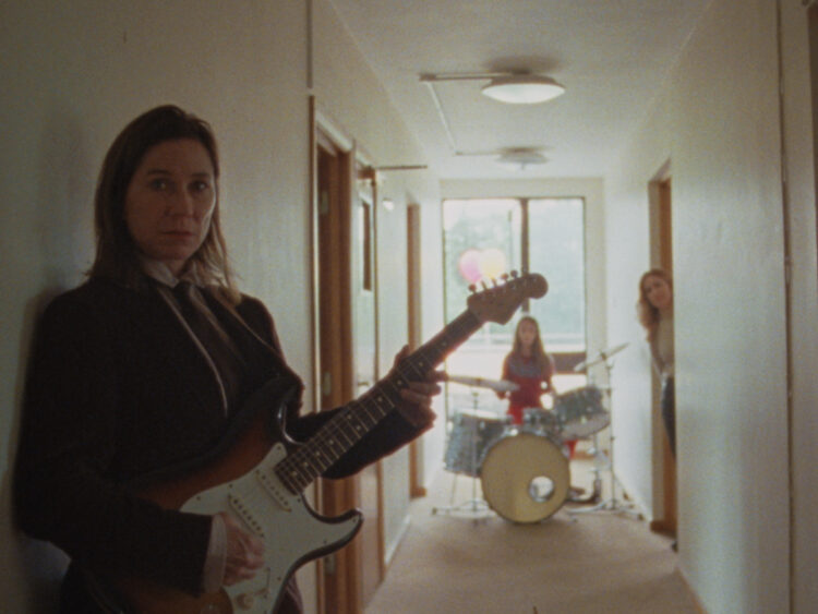 Kim Deal - 2025 - Big Ben Beat
