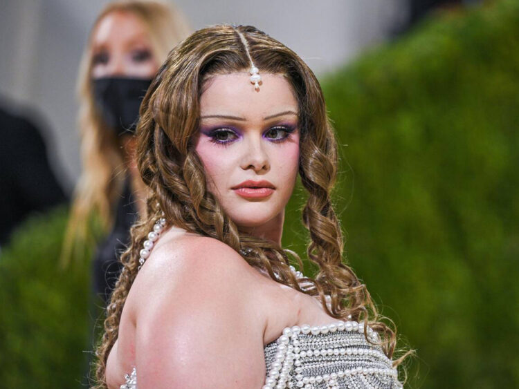 Barbie Ferreira - Actress - Met Gala - 2022