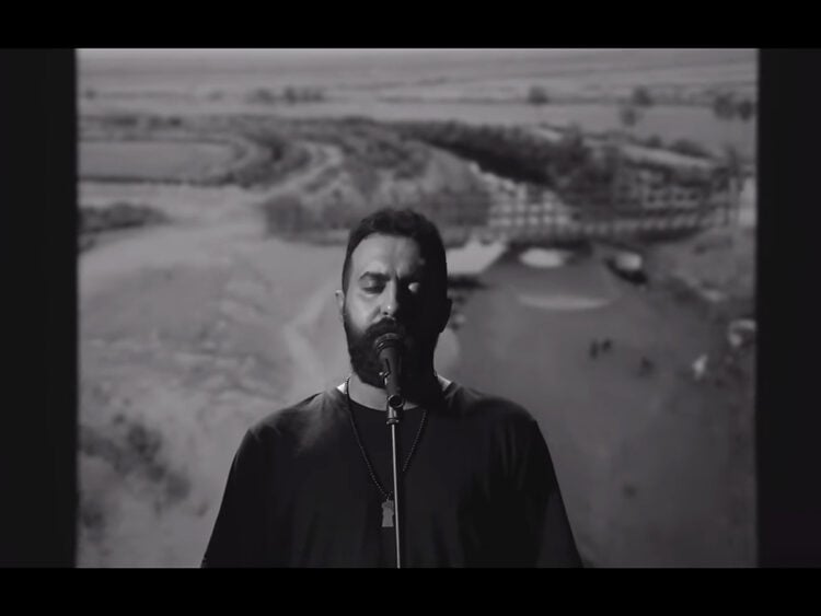 Mehdi Yarrahi - Iranian Singer - Musician