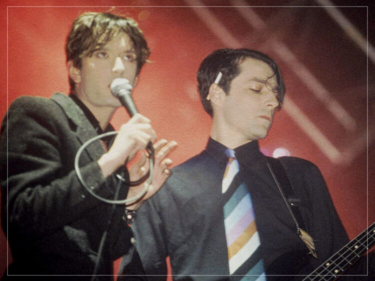 PULP - Jarvis Cocker - Steve Mackey - 1990s