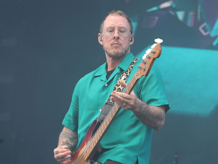 Weezer - Scott Shriner - Bassist - 2022