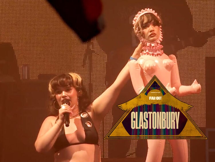 Lola Young - Doll - Glastonbury 2025