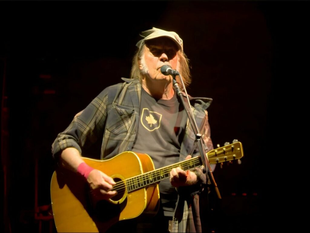 Neil Young - Glastonbury - Far Out Magazine (2) (1)