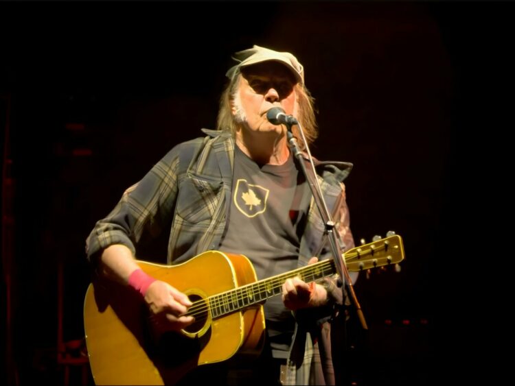 Neil Young - Glastonbury - Far Out Magazine (2) (1)
