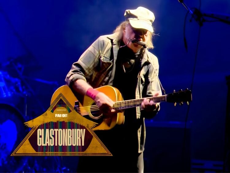 Neil Young - Glastonbury - Far Out Magazine (5)
