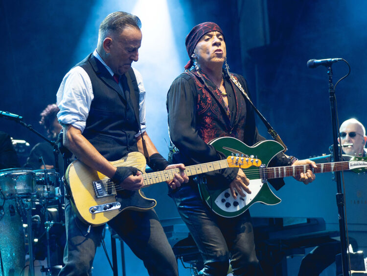 Stevie Van Zandt - Bruce Springsteen - 2023 - Raph PH