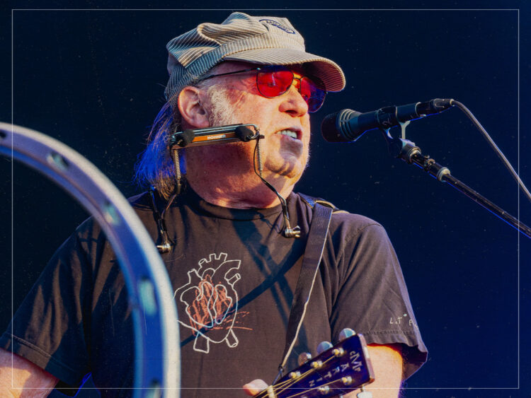 Neil Young - 2025 - Hyde Park - Raph Pour-Hashemi