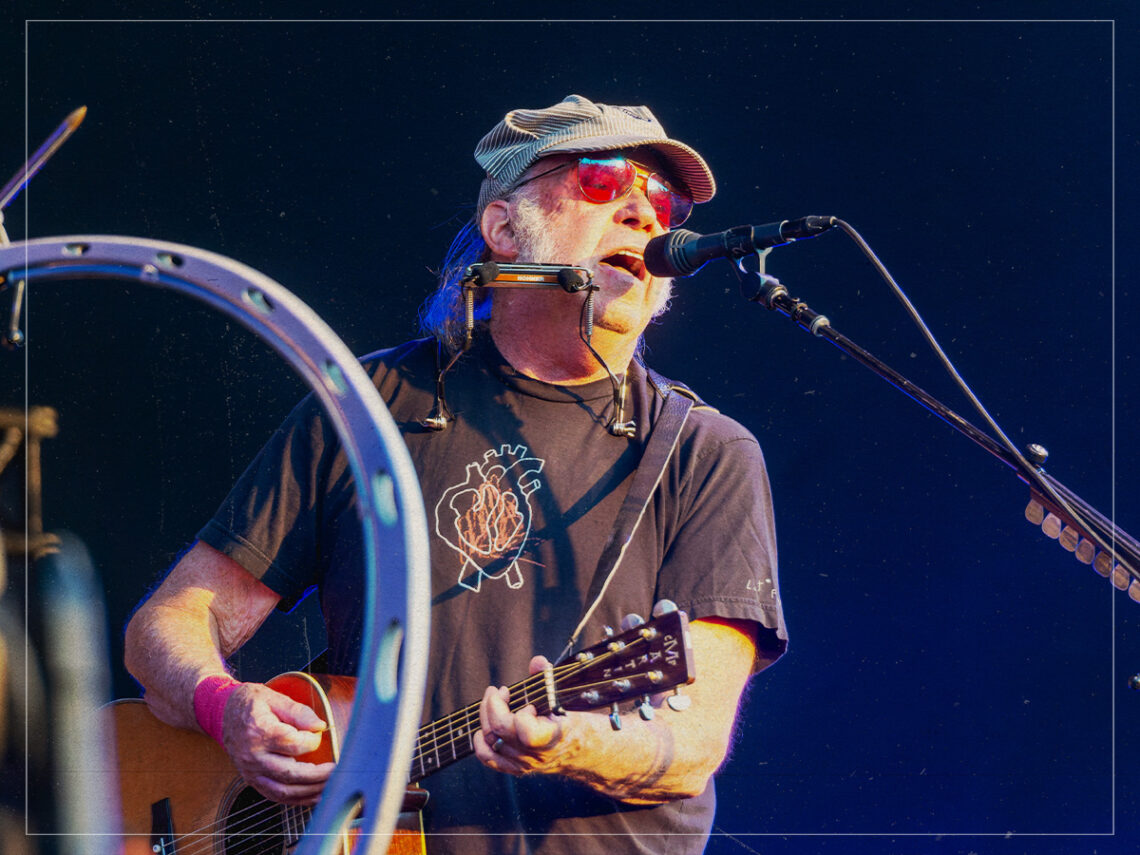 Neil Young - 2025 - Hyde Park - Raph Pour-Hashemi
