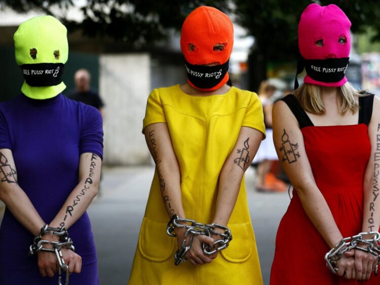 Pussy Riot - Russian Protest Group - Band - Kerim Okten