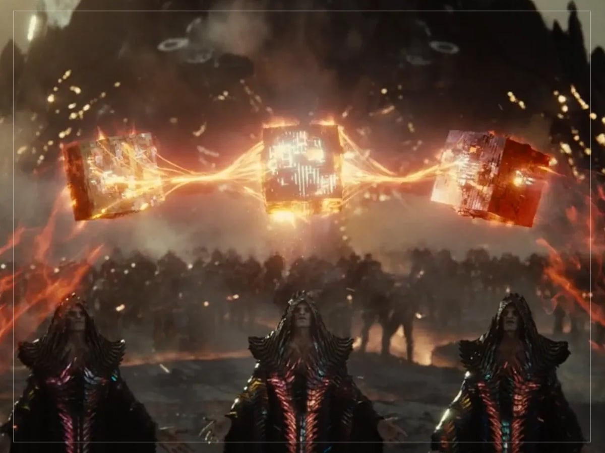 The mother boxes – ‘Justice League’ (Zack Snyder, 2017)