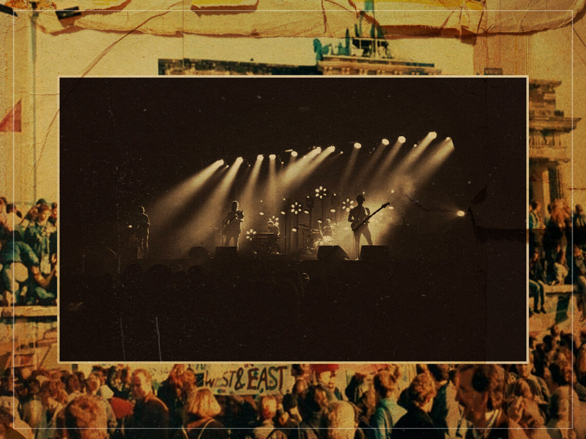 Who were the first band to perform after the fall of the Berlin Wall