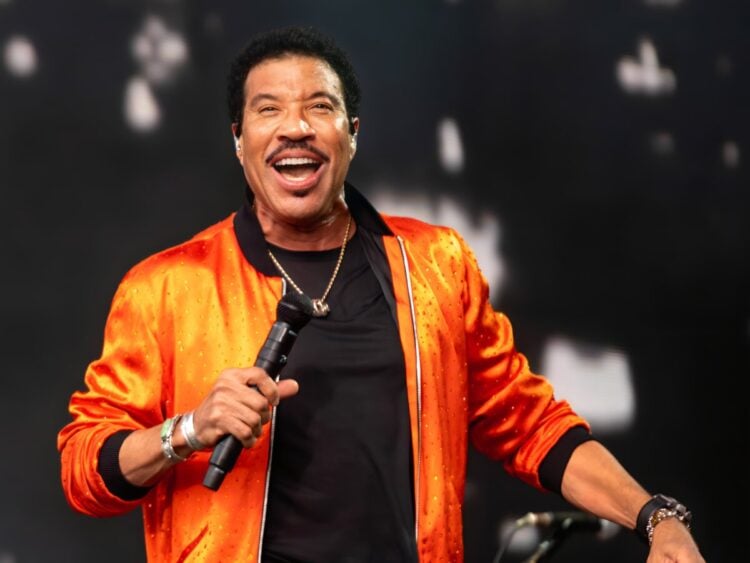 Lionel Richie - Far Out Magazine