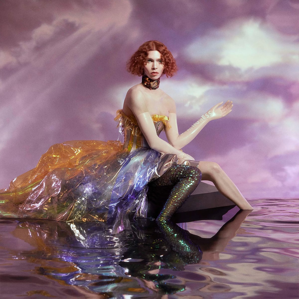 SOPHIE – ‘Oil of Every Pearl’s Un-Insides’