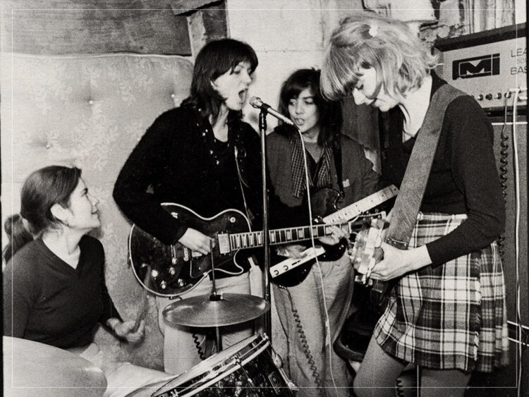The Raincoats - 80's