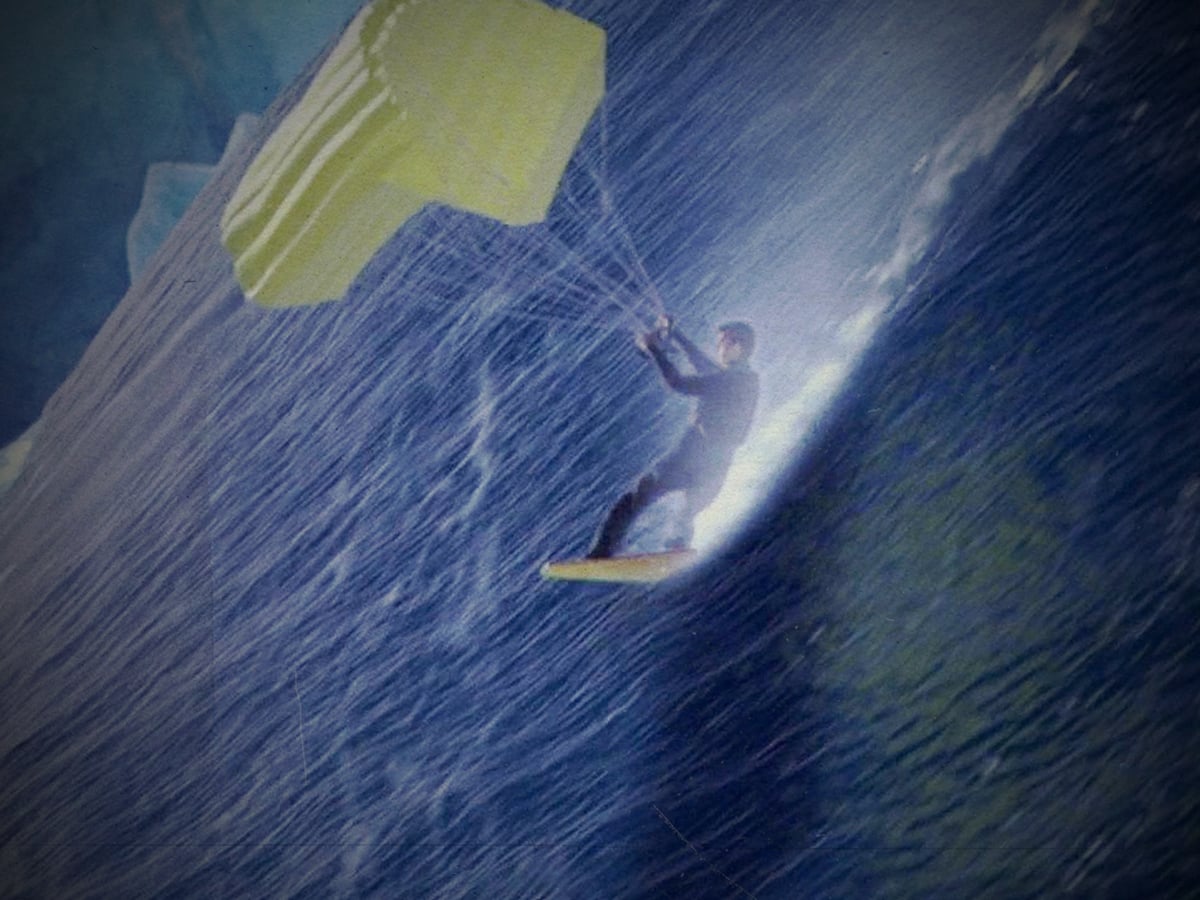 The tidal wave - Die Another Day (Lee Tamahori, 2002)