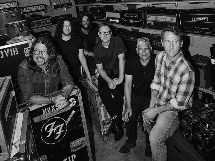 Foo Fighters - 2025 - Elizabeth Miranda