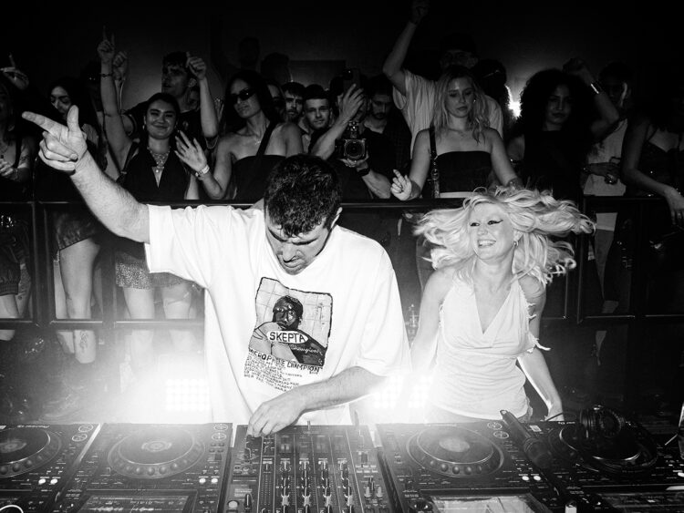 Fred Again - Amy Taylor - Amyl and The Sniffers - You're A Star - 2025