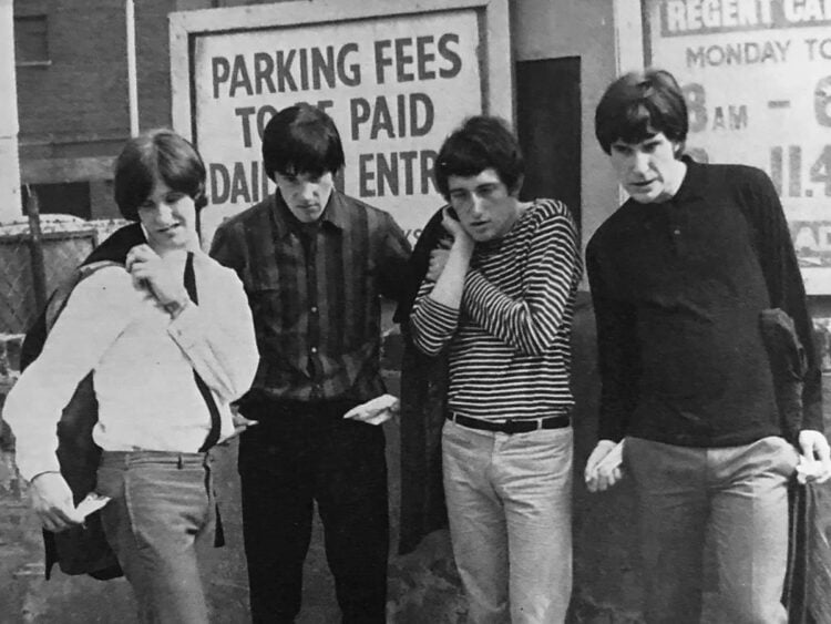 The Kinks - 1964 - Ray Davies, Dave Davies, Mick Avory and Pete Quaife