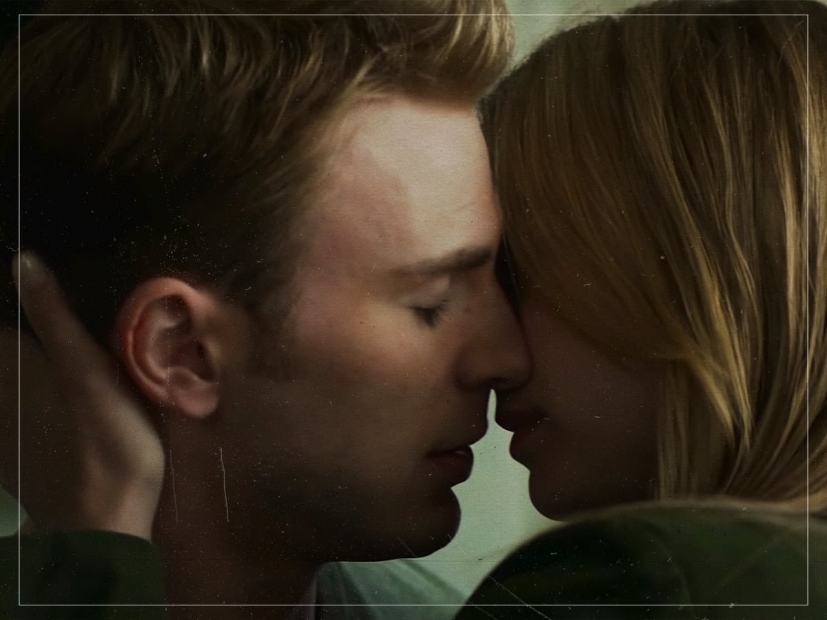 An awkward kiss - Captain America Civil War - The Russo brothers - 2016