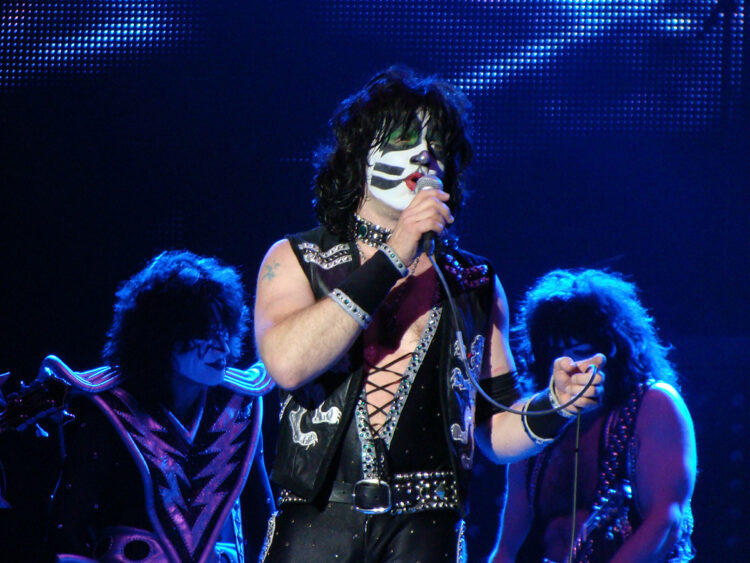 Peter Criss - Kiss - Musician - 2010
