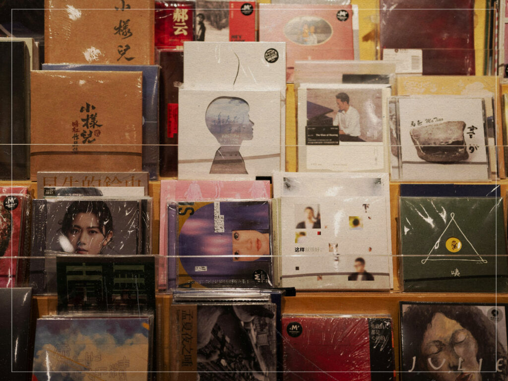 Vinyl’s days are numbered CDs are the future of music listening