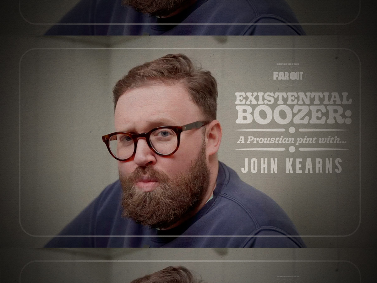 John Kearns fala sobre carreira, fracassos, cerveja e reflexões existenciais em conversa descontraída