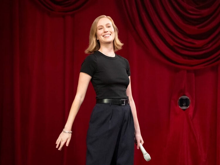Hannah Einbinder - Comedian - 2025