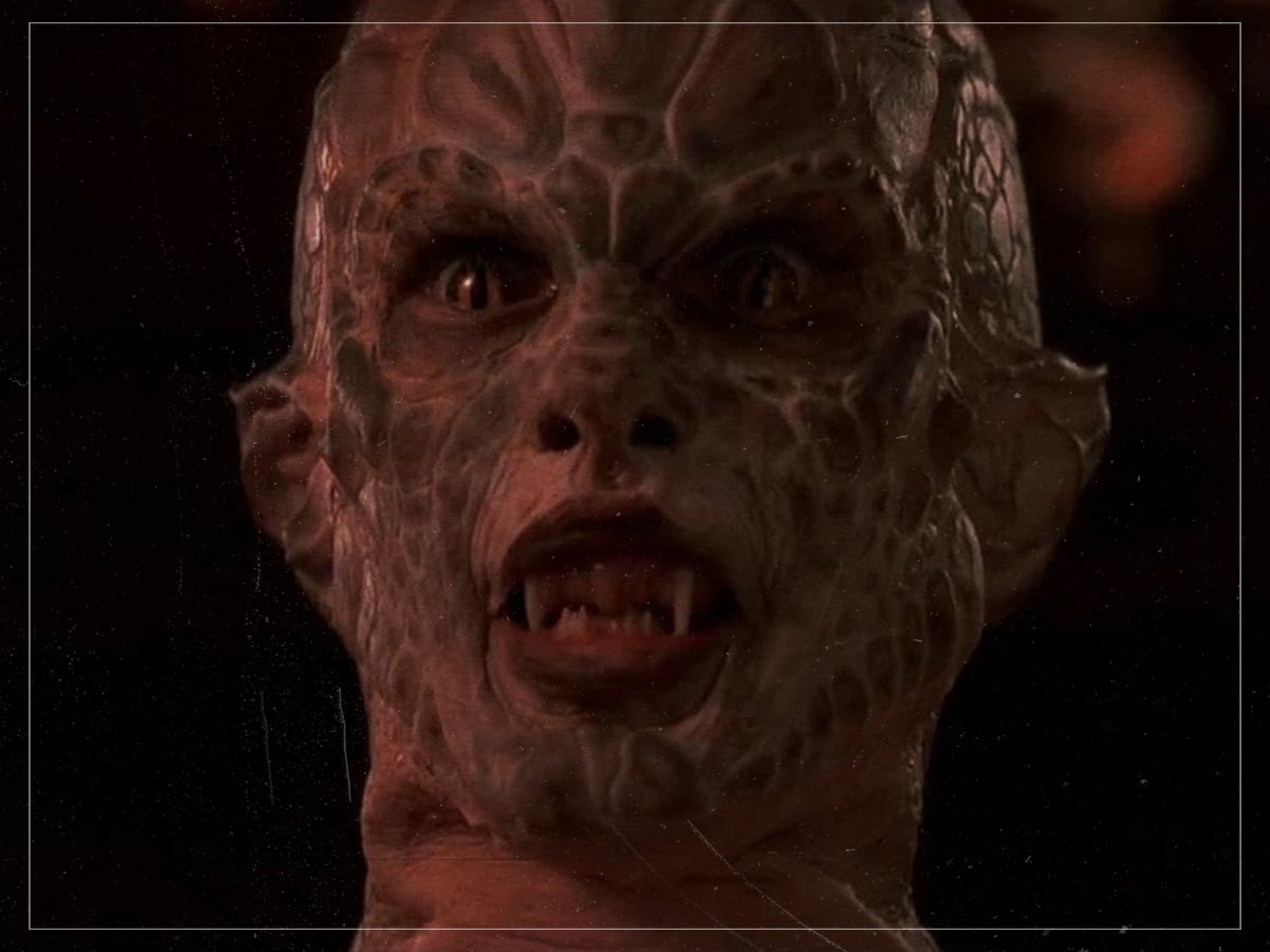 The vampire reveal – ‘From Dusk Till Dawn’ (Robert Rodriguez, 1996)