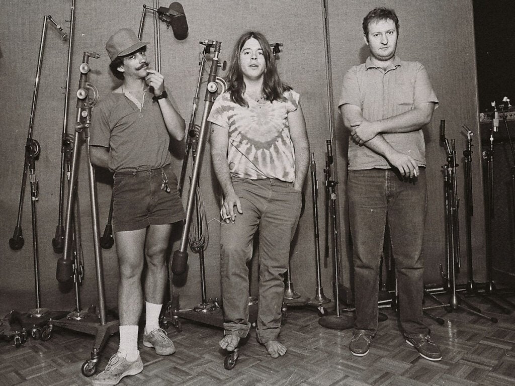 I take full responsibility- The tragic suicide that ended Hüsker Dü (01)